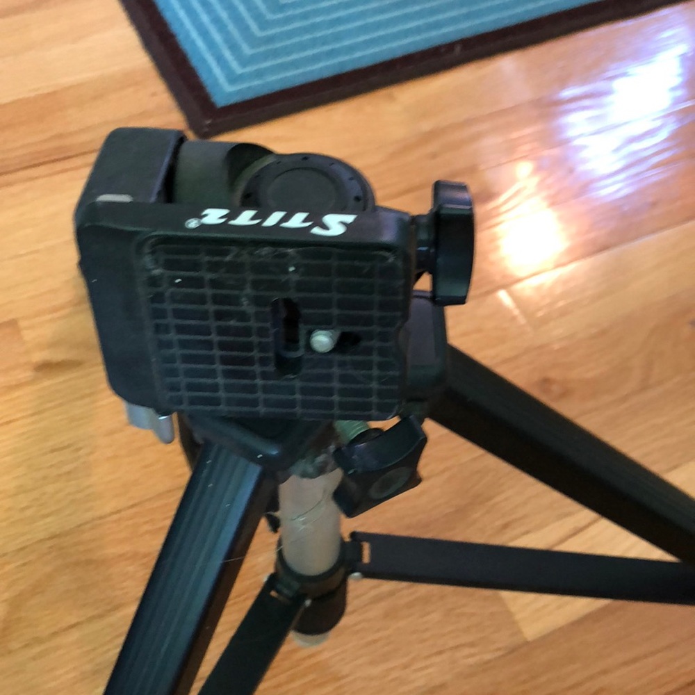Camera tripod - Picture 5 of 6